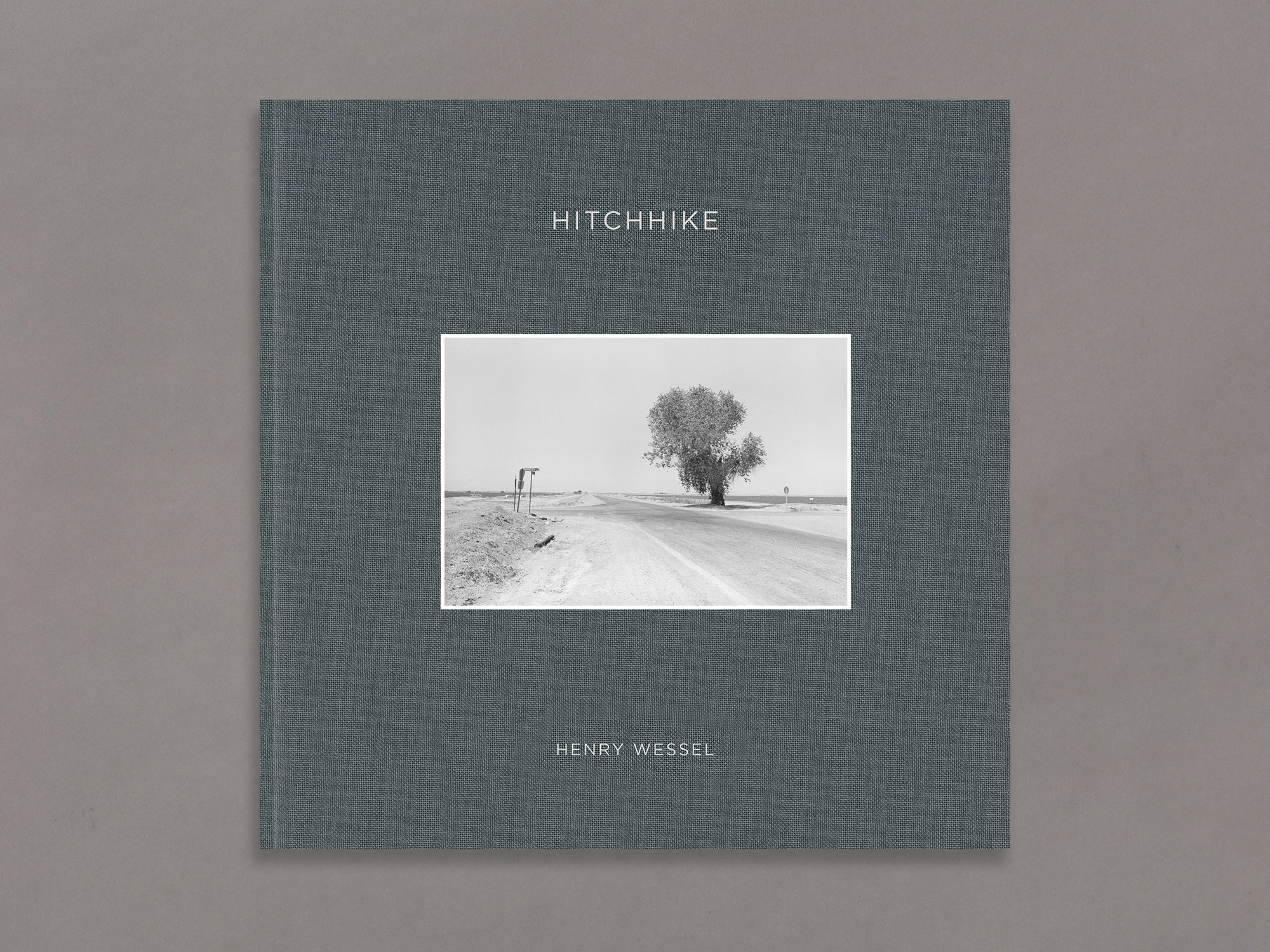 【希少】HENRY WESSEL/ヘンリー・ウェッセル 写真集 作品集 Hitchhike — Henry Wessel | Deadbeat Club