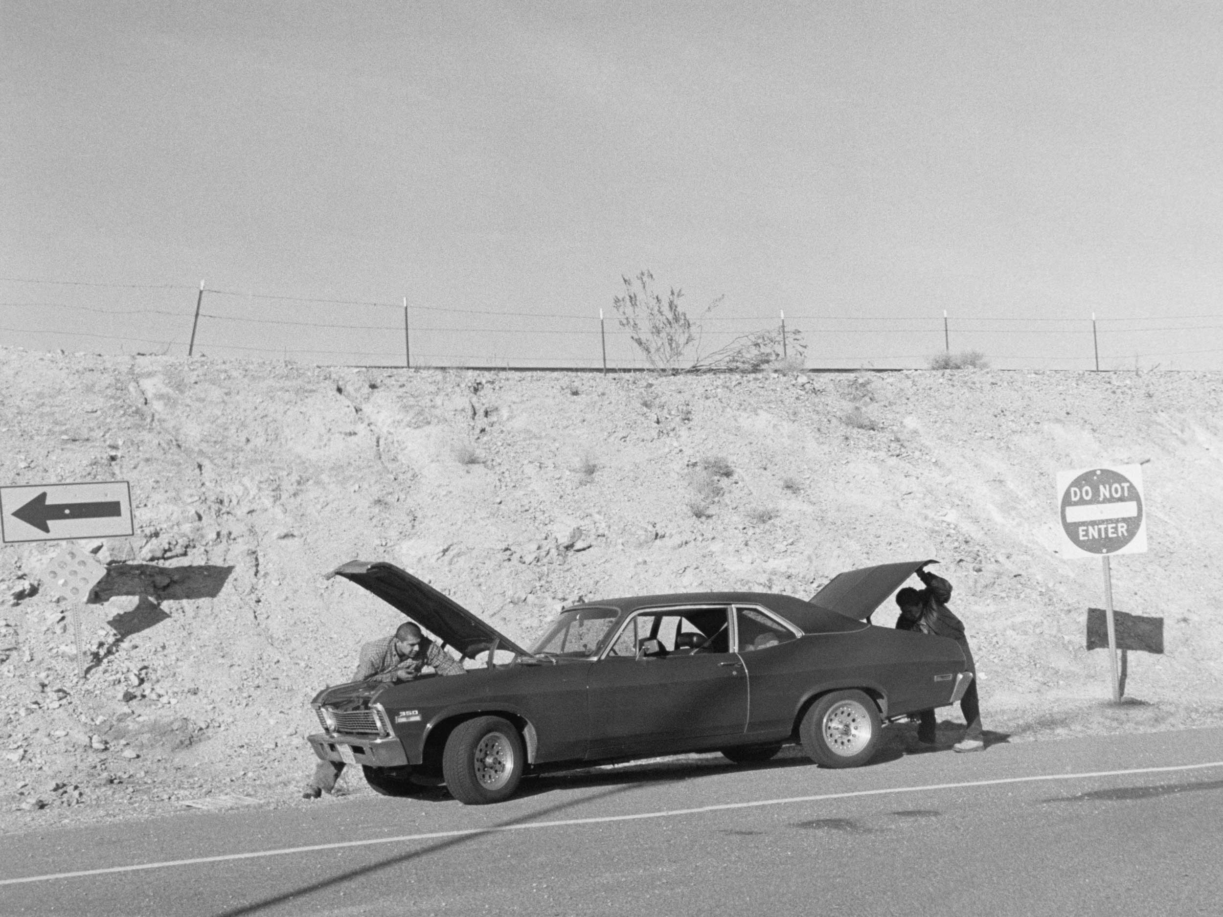 Hitchhike - Henry Wessel